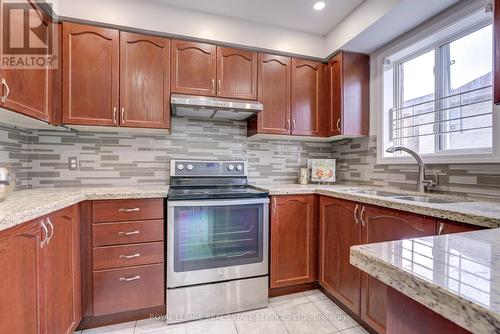 35 Pauline Crescent, Brampton, ON - Indoor Photo Showing Kitchen With Double Sink