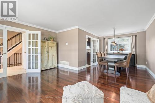 24 May Street, Erin, ON - Indoor Photo Showing Living Room