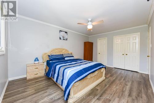 52 Courtleigh Square, Brampton, ON - Indoor Photo Showing Bedroom