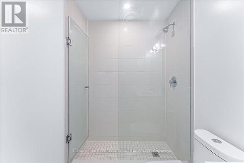 412E - 20 Gatineau Drive, Vaughan, ON - Indoor Photo Showing Bathroom