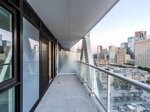 1815-234 Simcoe St, Toronto, ON - Outdoor With Balcony With Exterior