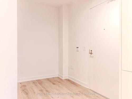 1815-234 Simcoe St, Toronto, ON - Indoor Photo Showing Other Room