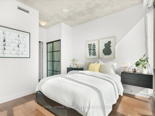 706-33 Mill St, Toronto, ON - Indoor Photo Showing Bedroom