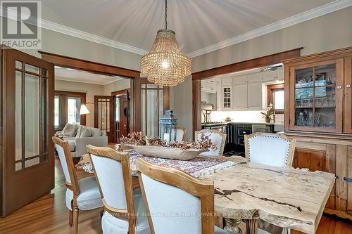 389 Torrance Street, Burlington, ON - Indoor Photo Showing Dining Room