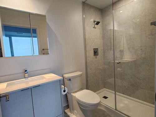 4015-1926 Lake Shore Blvd W, Toronto, ON - Indoor Photo Showing Bathroom