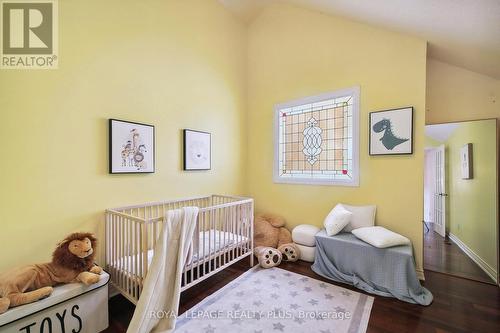 4143 Tapestry Trail, Mississauga, ON - Indoor Photo Showing Bedroom