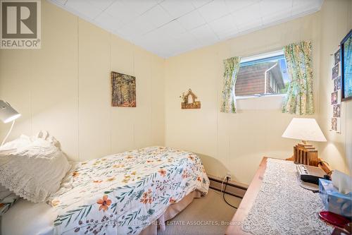 272 Dominion Street, Caledon, ON - Indoor Photo Showing Bedroom