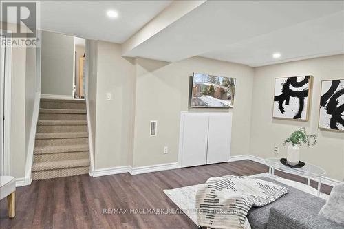 290 Brighton Court, Oshawa, ON - Indoor