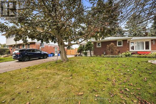 290 Brighton Court, Oshawa, ON - Outdoor