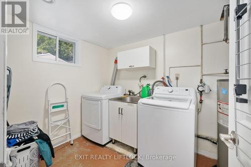 547 Barnes Crescent, Peterborough (Otonabee), ON - Indoor Photo Showing Laundry Room