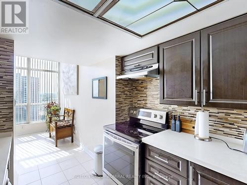 1708 - 1 Rowntree Road, Toronto, ON - Indoor Photo Showing Kitchen