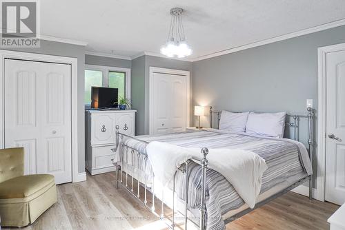 1005 Road 3300, Gravenhurst, ON - Indoor Photo Showing Bedroom