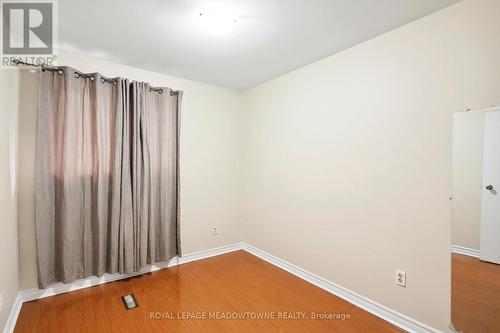 Upper - 11 Juniper Crescent, Brampton, ON - Indoor Photo Showing Other Room