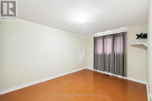 Upper - 11 Juniper Crescent, Brampton, ON - Indoor Photo Showing Other Room