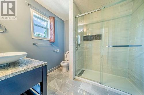 51 Ackerman Crescent, Red Deer, AB - Indoor Photo Showing Bathroom