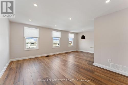 144 Ravenbury Drive, Hamilton, ON - Indoor Photo Showing Other Room