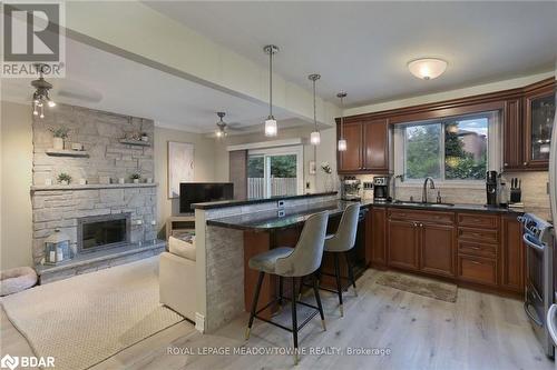 4320 Shelby Crescent, Mississauga, ON - Indoor Photo Showing Kitchen With Fireplace