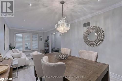 4320 Shelby Crescent, Mississauga, ON - Indoor Photo Showing Dining Room