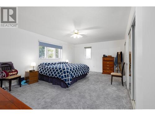 8011 Thompson Road, Kimberley, BC - Indoor Photo Showing Bedroom