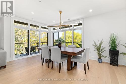 409 - 17 Cleave Avenue, Prince Edward County (Picton), ON - Indoor Photo Showing Dining Room