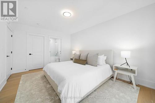 409 - 17 Cleave Avenue, Prince Edward County (Picton), ON - Indoor Photo Showing Bedroom