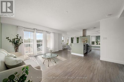 321 - 8 Talbot Street, Prince Edward County (Picton), ON - Indoor Photo Showing Living Room