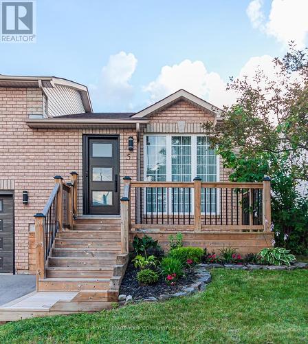 5 Selkirk Crescent, Barrie, ON - Outdoor With Deck Patio Veranda