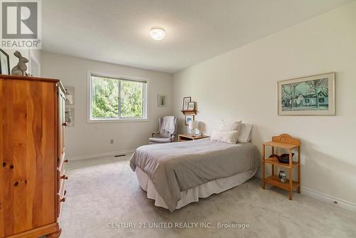 1626 Ramblewood Drive, Peterborough (Otonabee), ON - Indoor Photo Showing Bedroom