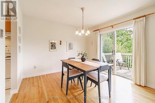 1626 Ramblewood Drive, Peterborough (Otonabee), ON - Indoor Photo Showing Dining Room