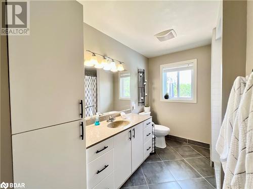 2065 Melrose Road, Tyendinaga, ON - Indoor Photo Showing Bathroom