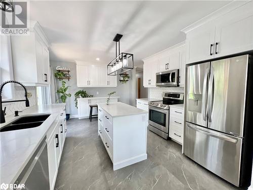 2065 Melrose Road, Tyendinaga, ON - Indoor Photo Showing Kitchen With Double Sink With Upgraded Kitchen