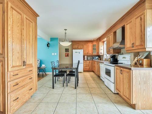 Cuisine - 409 Route 315, Chénéville, QC - Indoor Photo Showing Kitchen