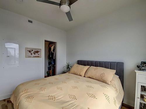 Chambre Ã Â coucher - 1415-2120 Rue Ste-Catherine E., Montréal (Ville-Marie), QC - Indoor Photo Showing Bedroom