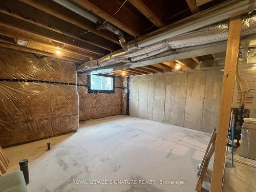 135-25 Isherwood Ave, Cambridge, ON - Indoor Photo Showing Basement