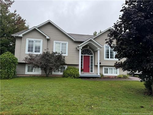 21-23 Fairisle Dr, Moncton, NB 