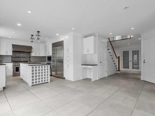 Kitchen - 7 Rue Vincent-Blouin, Kirkland, QC - Indoor Photo Showing Kitchen