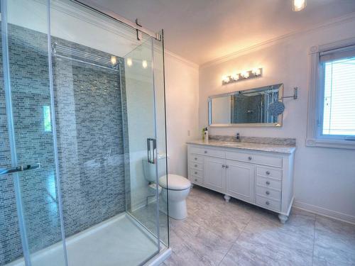 Salle de bains - 3130 Ch. Des Prairies, Brossard, QC - Indoor Photo Showing Bathroom