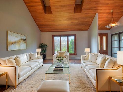 Salon - 3130 Ch. Des Prairies, Brossard, QC - Indoor Photo Showing Living Room