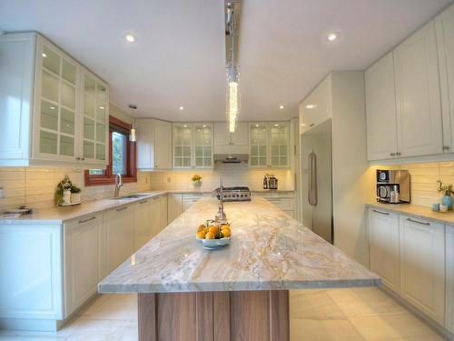 Cuisine - 3130 Ch. Des Prairies, Brossard, QC - Indoor Photo Showing Kitchen