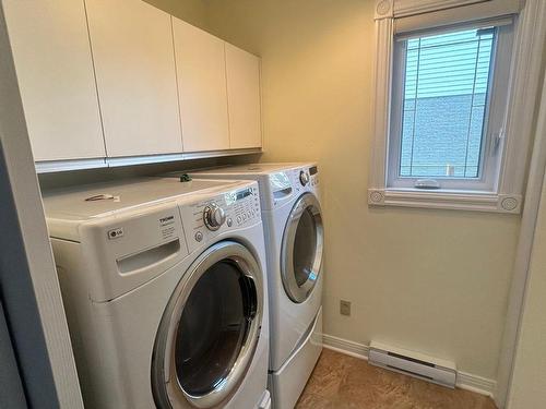 Salle de lavage - 3130 Ch. Des Prairies, Brossard, QC - Indoor Photo Showing Laundry Room