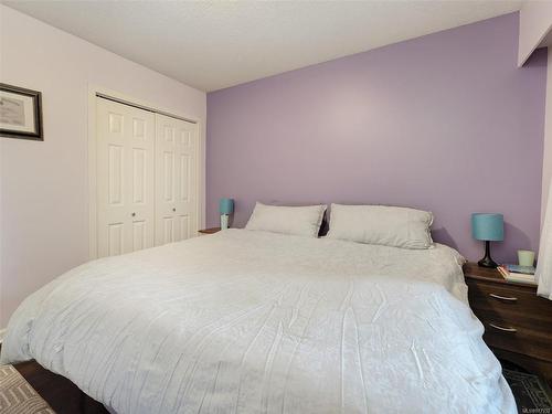 102-636 Granderson Rd, Langford, BC - Indoor Photo Showing Bedroom