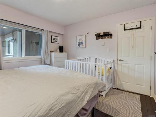 102-636 Granderson Rd, Langford, BC - Indoor Photo Showing Bedroom