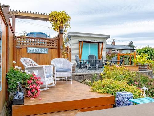 2705 Fairbanks St, Nanaimo, BC 