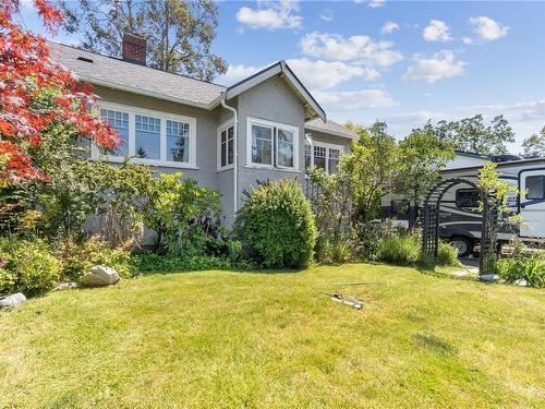 2411 Epworth St, Oak Bay, BC 