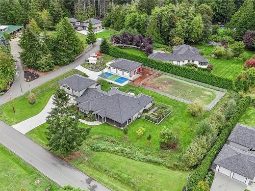 11329 Hummingbird Pl, North Saanich, BC 