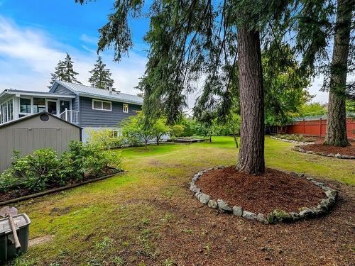 1704 Glen Rd, Cowichan Bay, BC 