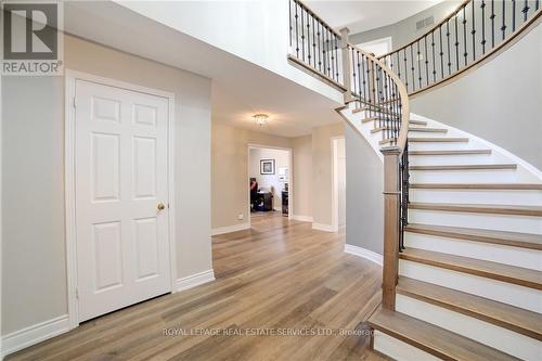 1837 Pilgrims Way, Oakville, ON - Indoor Photo Showing Other Room