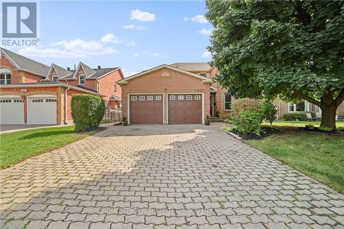 1837 Pilgrims Way, Oakville, ON - Outdoor