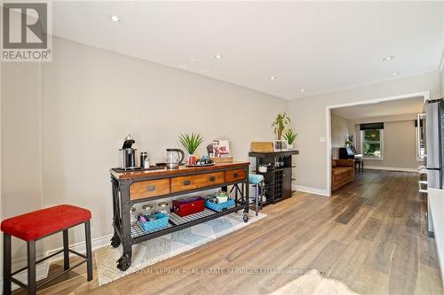 1837 Pilgrims Way, Oakville, ON - Indoor Photo Showing Other Room