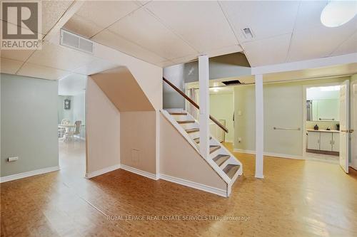 1837 Pilgrims Way, Oakville, ON - Indoor